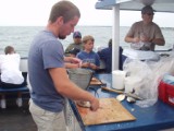Mate cleaning fish 2008